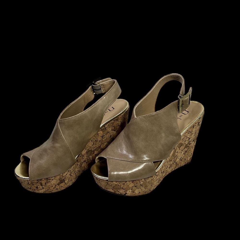 Nicole Miller Wedge Cork Heels 🤎